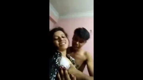 Horny boyfriend mature gf romance boobs sucking
