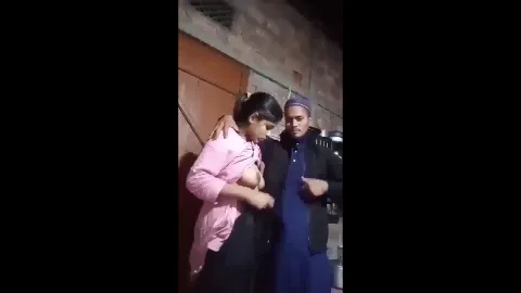 Pakistani muslim cute girl boobs sucking and blowjob desi sex video