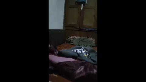 Cute shy slim girl tight pussy fucked by boyfriend