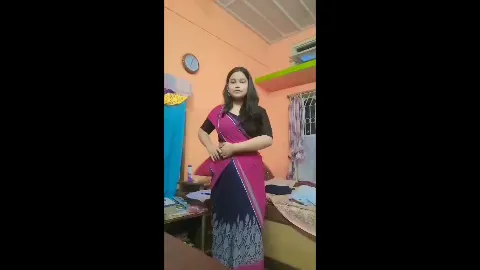 Cute desi girl saree nude recording strip boobs show