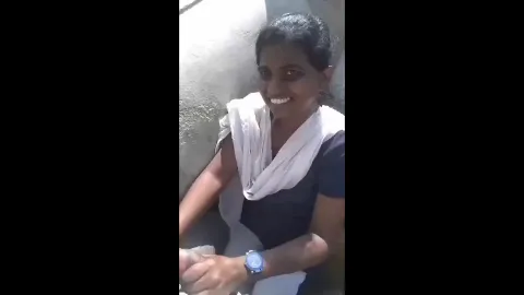 Tamil college girl outdoor blowjob to lover viral mms