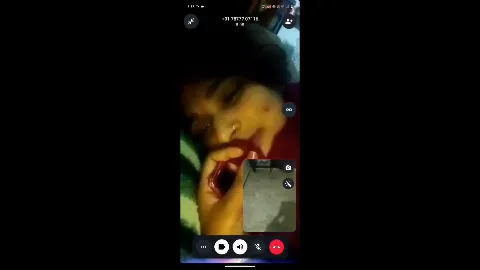 Newly married girl nude vc show to old lover mms