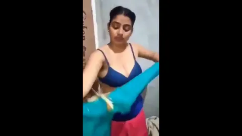 Sexy milf aunty removing her dress and giving blowjob 