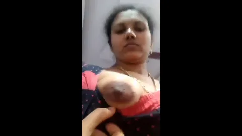 Desi aunty showing boobs and pussy while seducing husband